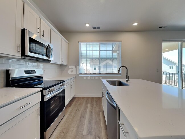 Photo - 26134 E Calhoun Pl