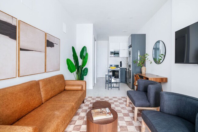 Photo - 317w E 14th St Unidad ID1295151P