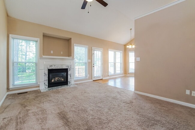 Photo - 7137 Spanglers Spring Way