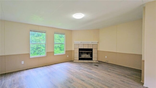Photo - 99 Center Grove Dr