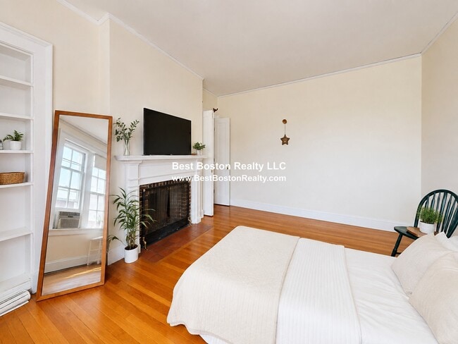 86 Buckingham St Unit 32