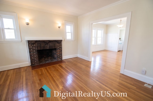 Living Room - 187 Trapelo Rd Unit 1