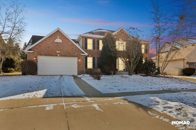 Spacious 4BR House in Sycamore - Spacious 4BR House in Sycamore