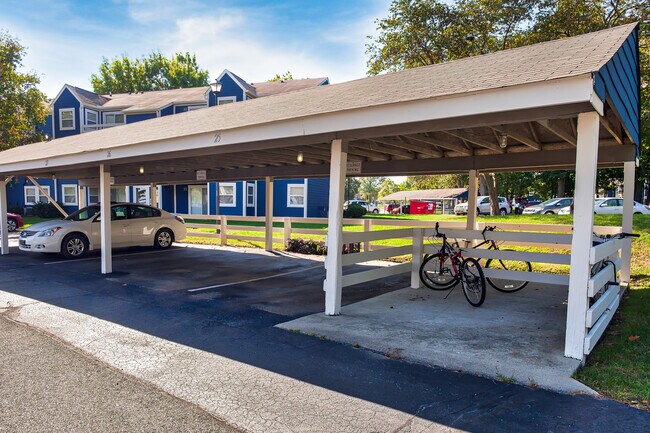 Photo - Salem Courthouse
