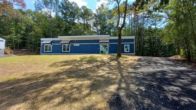 Building Photo - 1089 Long Hollow Rd Rental