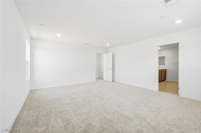 Building Photo - 3765 Osiris Ave