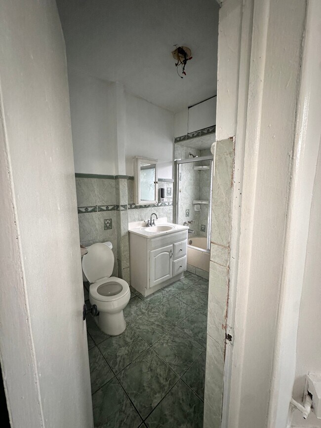 Photo - 530 Summer St Unit 2