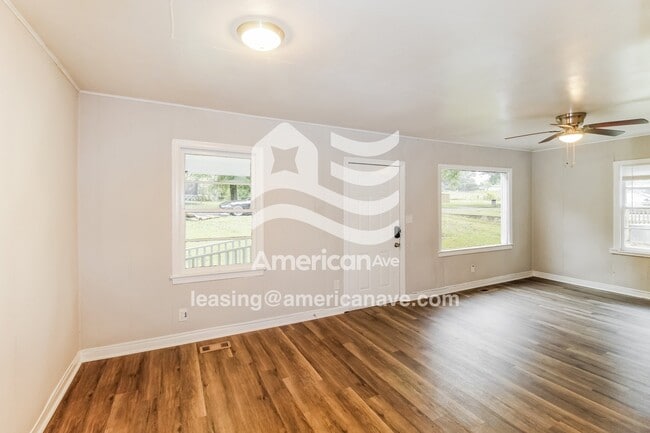 Photo - 4208 16th Ave