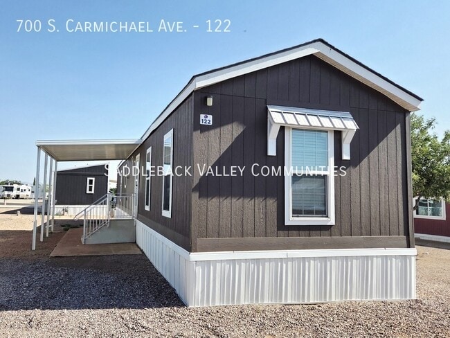 Building Photo - 700 S Carmichael Ave