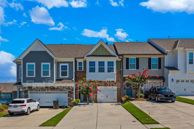 Building Photo - 1245 Pebble Grove Dr Rental