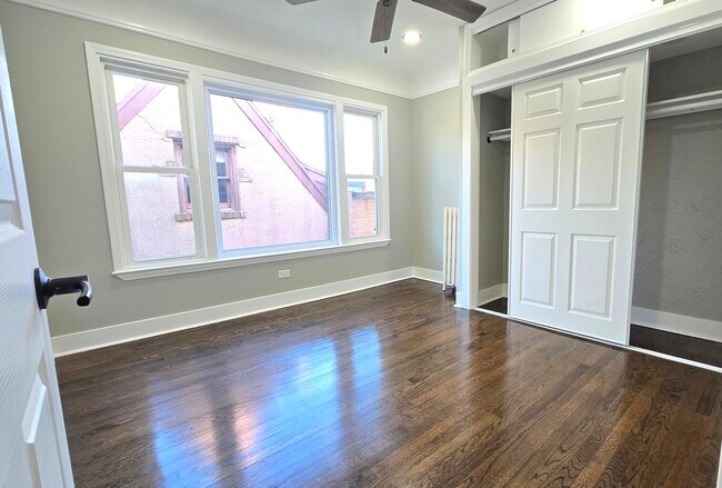 Photo - 3051 N Austin Ave Unit 2R