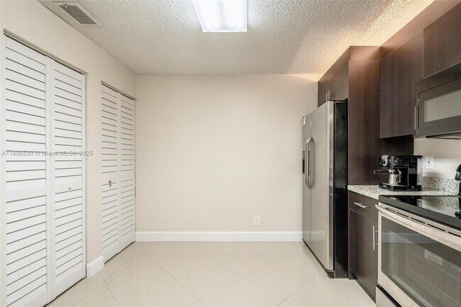 Photo - 10111 W Sunrise Blvd Unit 304
