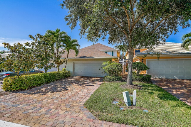 116 Caravelle Dr