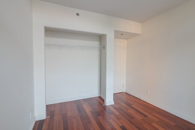 Photo - 2700 Rufus Rockhead Unit 625