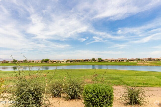 Building Photo - 180 Degrees of Golf Views Rental