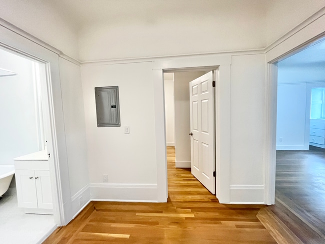 Photo - 903 Pine St San Francisco, CA 94108 Unidad 18A