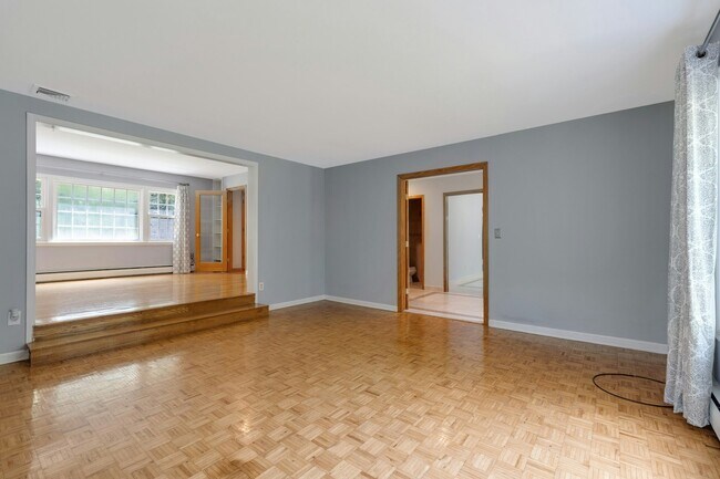 Photo - 68 Briarwood Ave