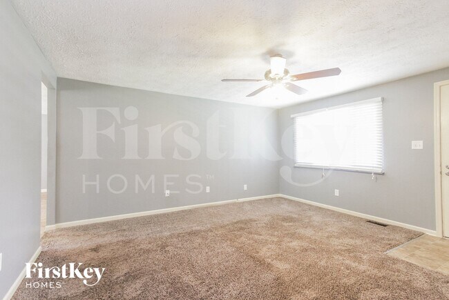 Photo - 5501 Furnas Ct