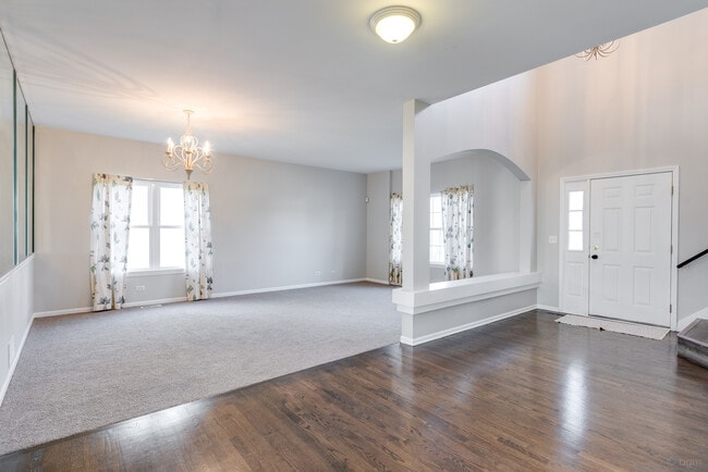 Photo - 954 Campbell Dr