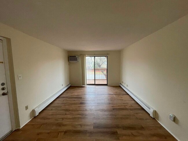 Photo - 1 Lancelot Court Unit 9