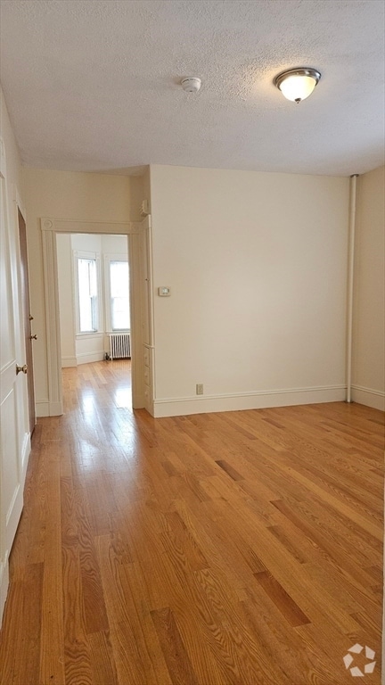 Building Photo - 12 Stearns St Unit 2 Rental