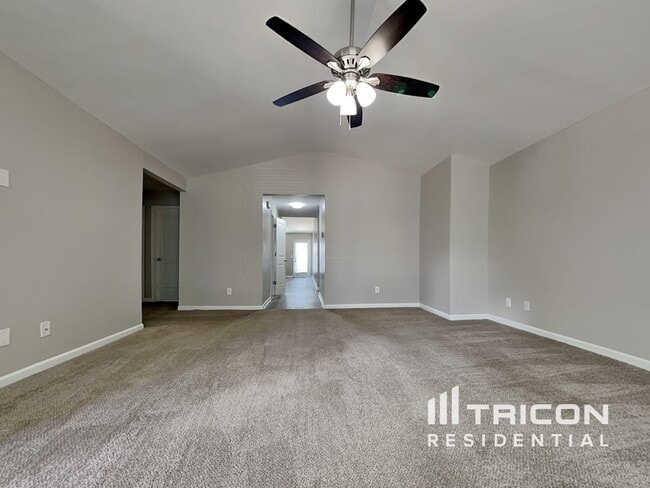 Photo - 316 Meadow Vista Ln