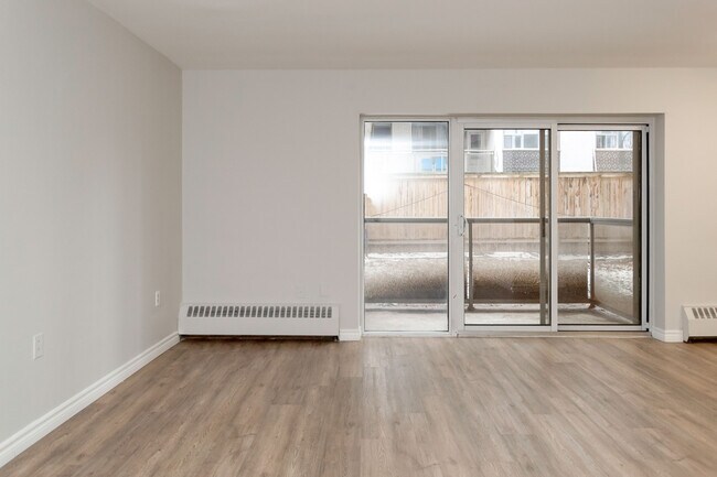 Photo - The Senate Apartments