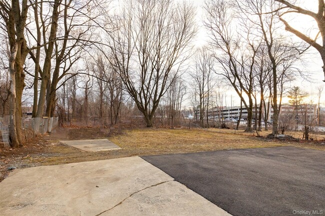 Photo - 26 W Cedar St