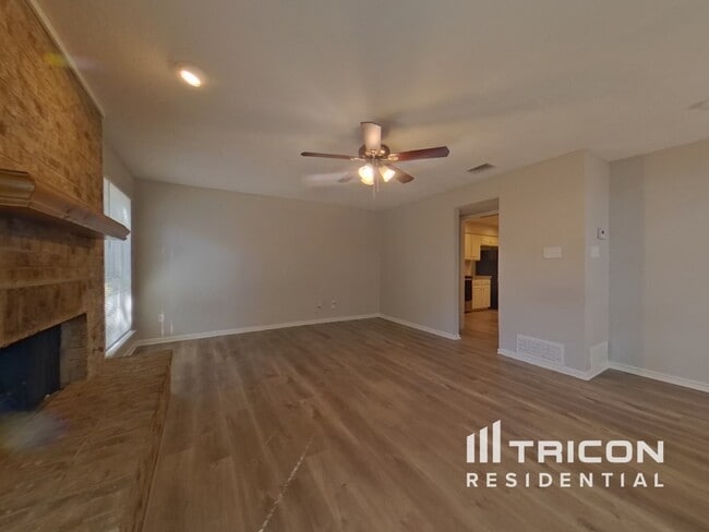 Photo - 616 Via Miramonte