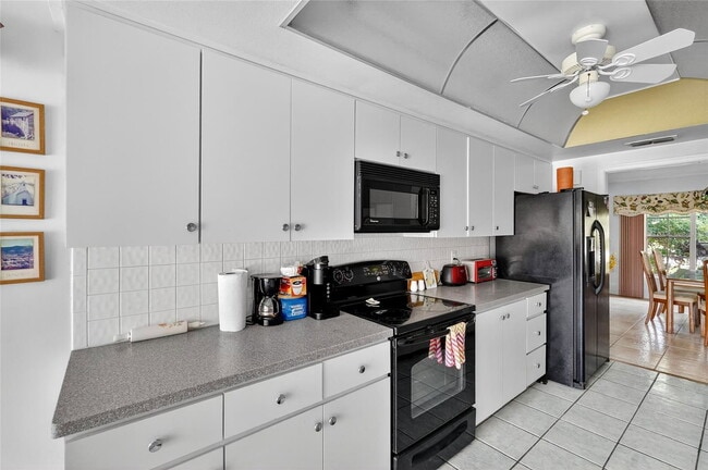 Photo - 2824 Summervale Dr