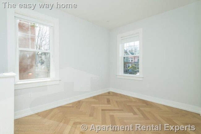 Photo - 16 Forest St Unidad #4