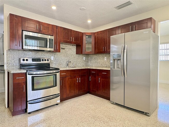 Photo - 6777 SW 21st St Unit 6779