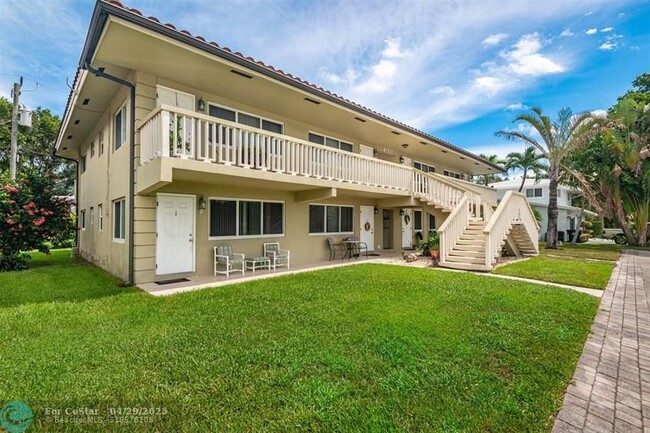 Photo - 2131 NE 40th Ct Apartment Unit 7