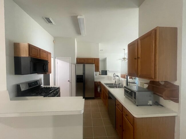 Photo - 7814 Log Hollow Dr