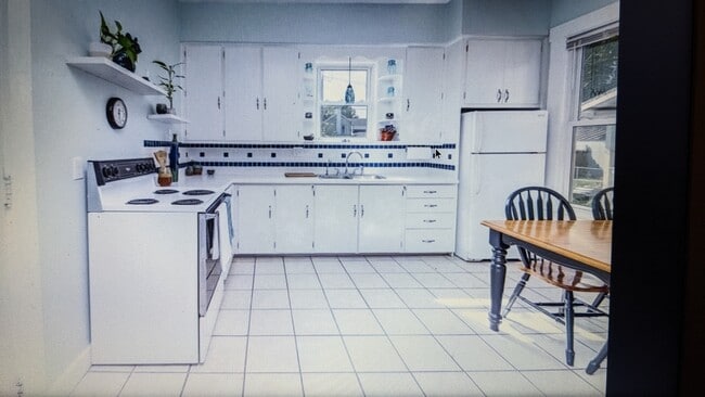 Photo - 542 Buckeye St