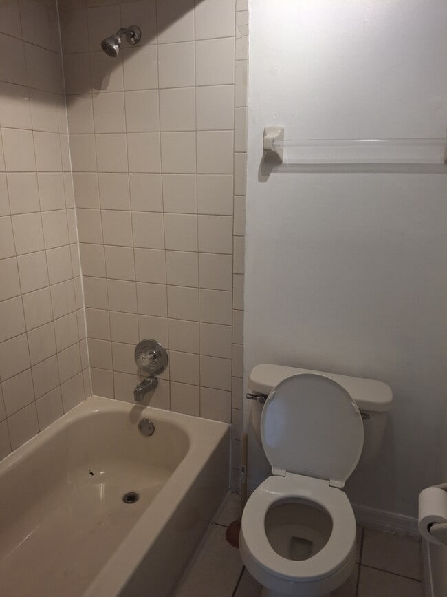 Photo - 1207 Groveland Ave Unidad 1207 Groveland AVE