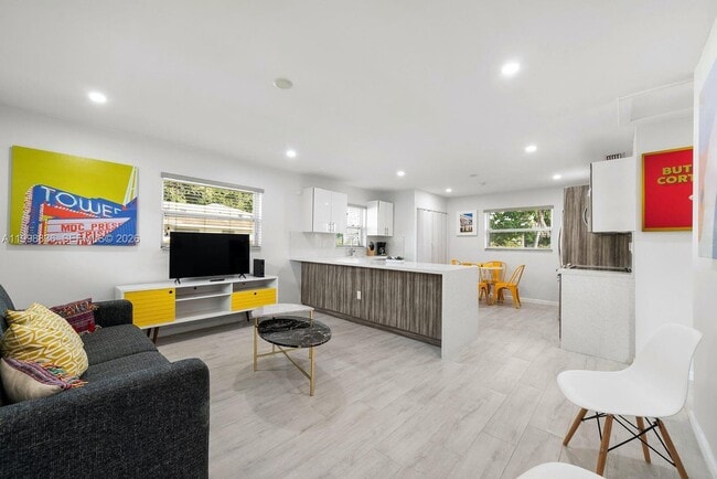 Building Photo - 5037 NW 5th Ave Unit .