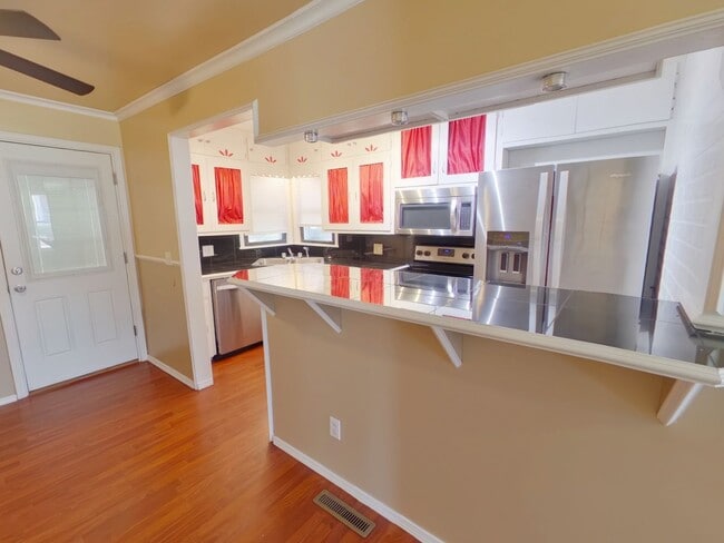 2257 S Minneapolis St