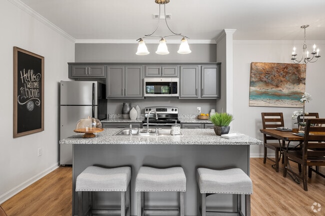 2BR, 2BA - 1260SF - Kitchen