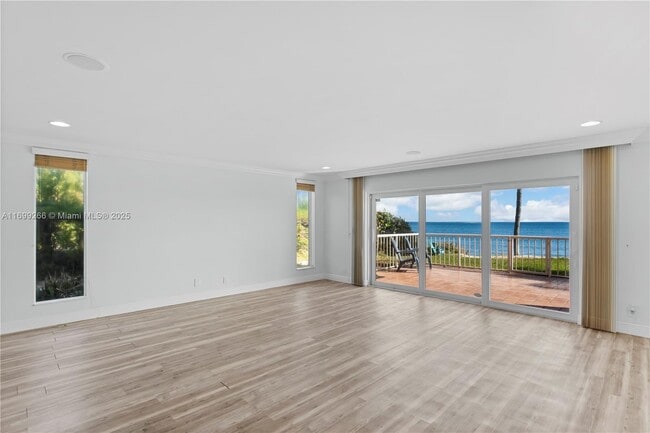 Photo - 1173 Hillsboro Mile