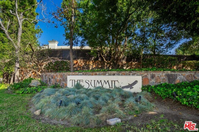 Photo - 12001 Crest Ct