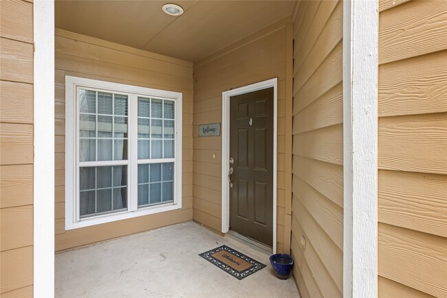 Photo - 12918 Iris Garden Ln