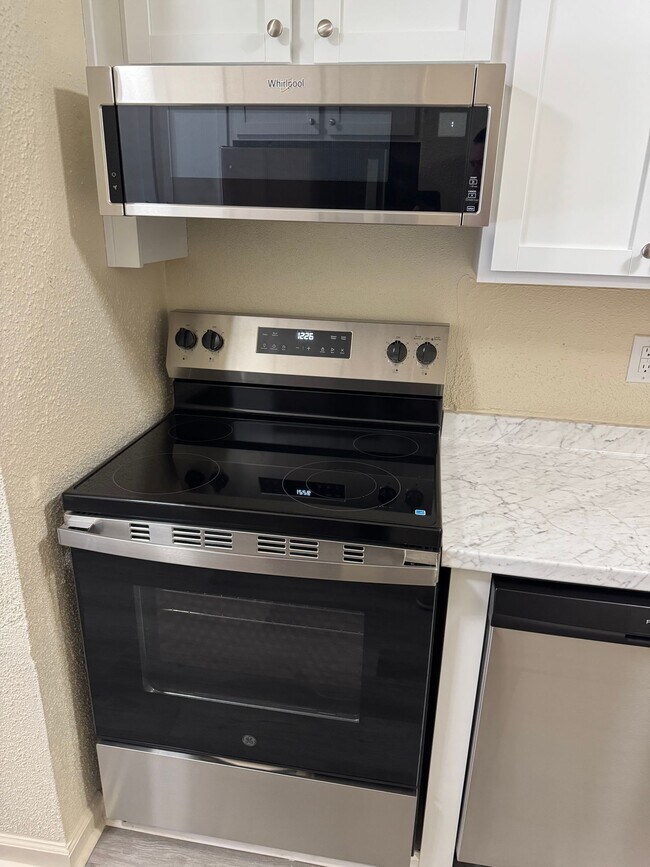 Georgetown Village Apartments