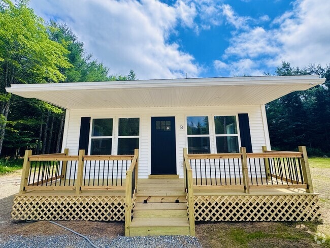Building Photo - 82 Gary Settlement Rd Rental