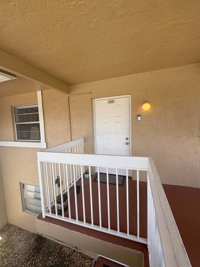 10107 Twin Lakes Dr Unit 24-O