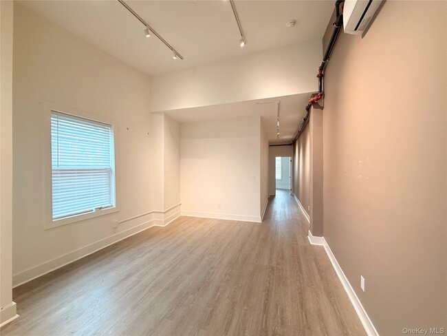 Photo - 91 North St Unit 203