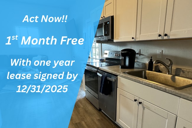 Building Photo - 938 E Amelia Ave