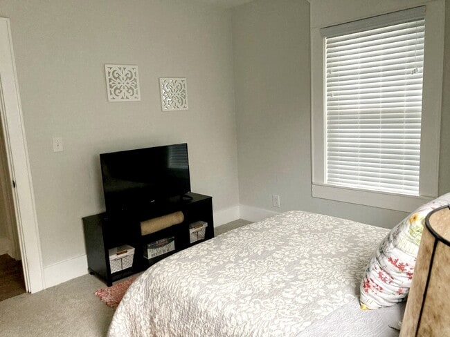 Photo - 3645 Azalea Dr