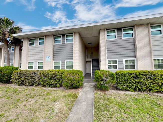 3/2 Condo in Sky Lake near the Florida Mall - 3/2 Condo in Sky Lake near the Florida Mall Unidad D