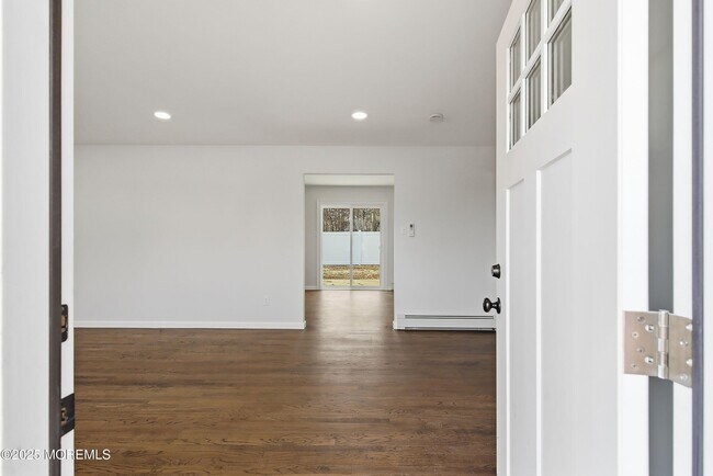 Photo - 501 Adolphus St